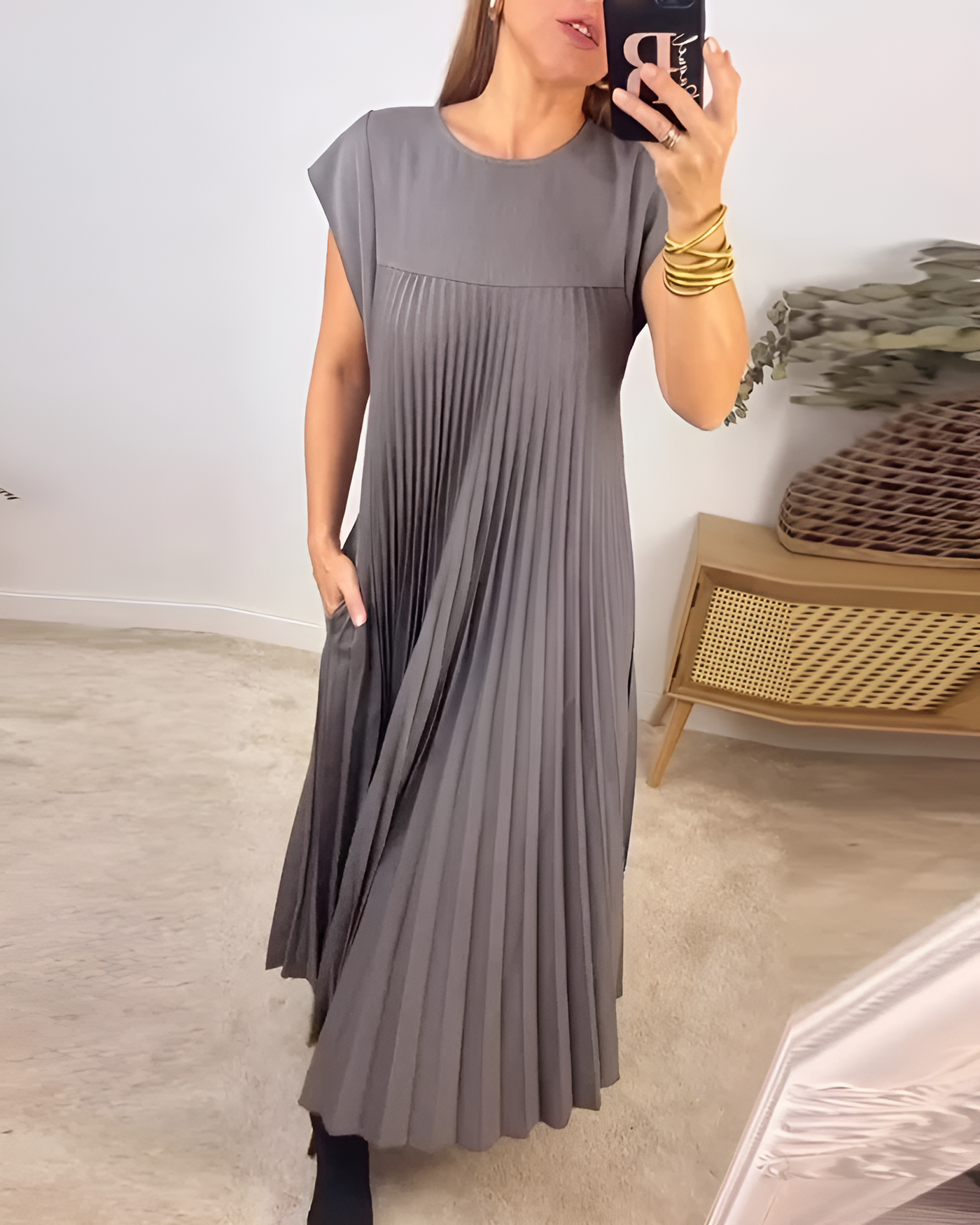 Jolie - Elegant Comfortable Dress