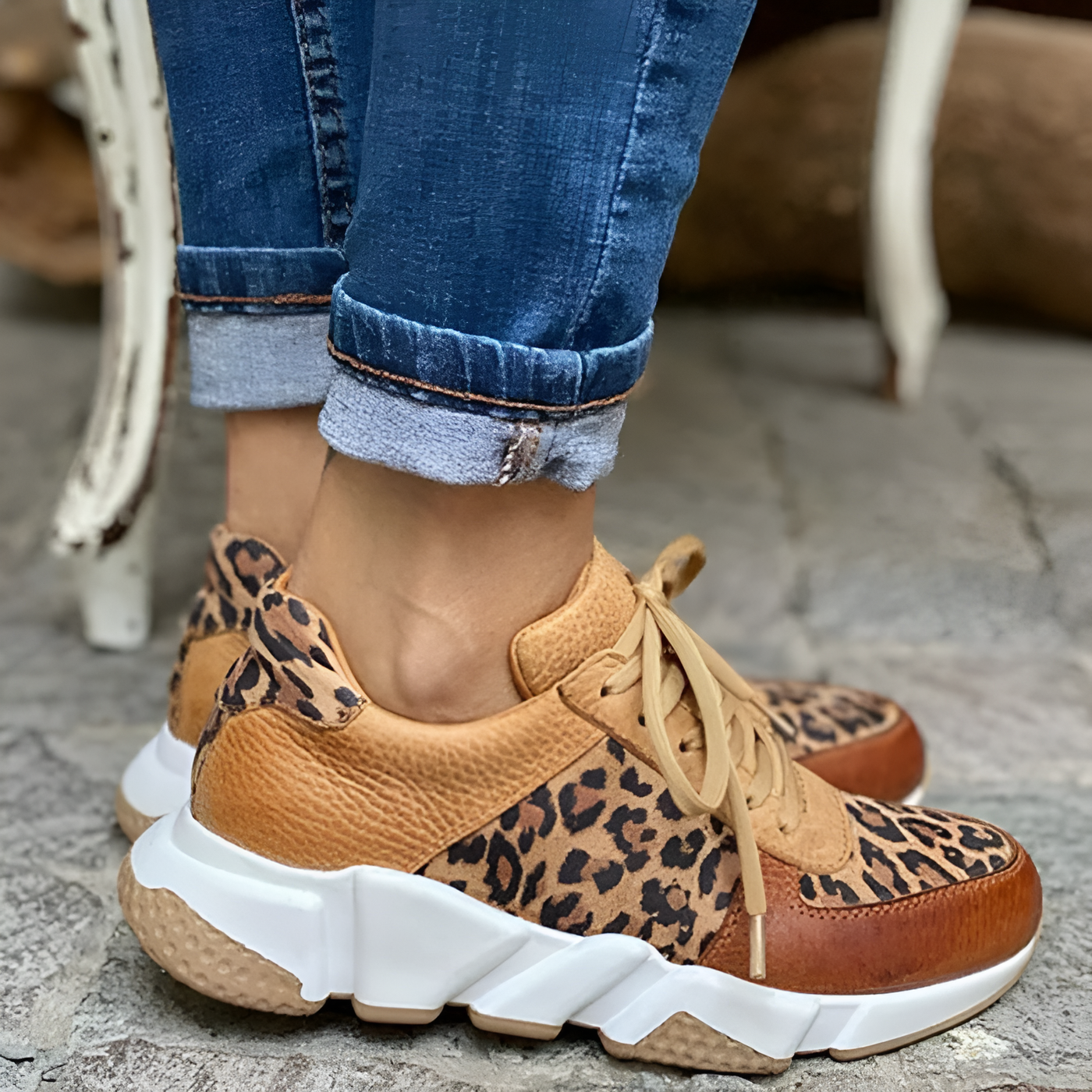 Cora - Comfortable Leopard Sneakers