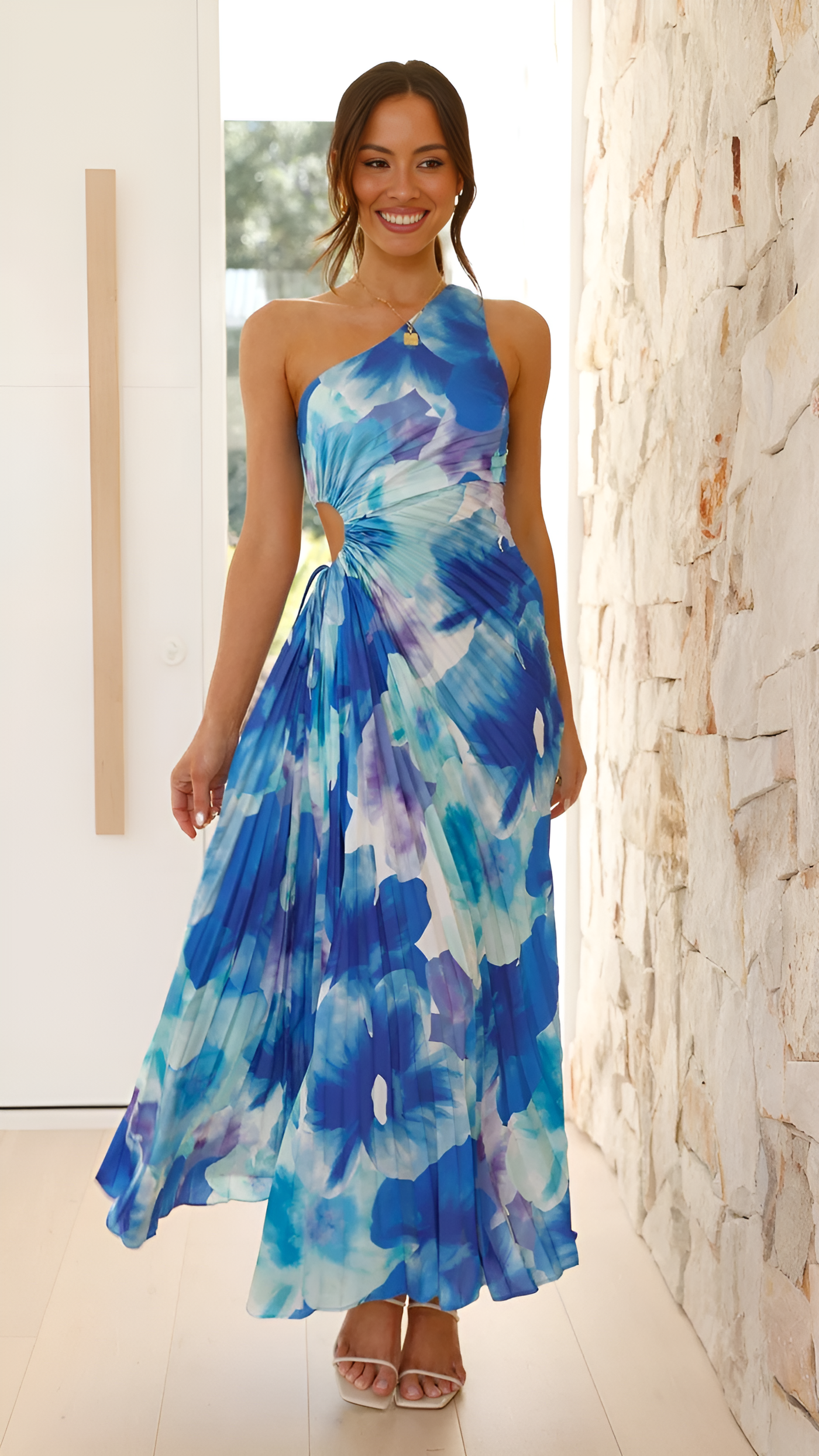 Sienna - Elegant Cut-Out Maxi Dress