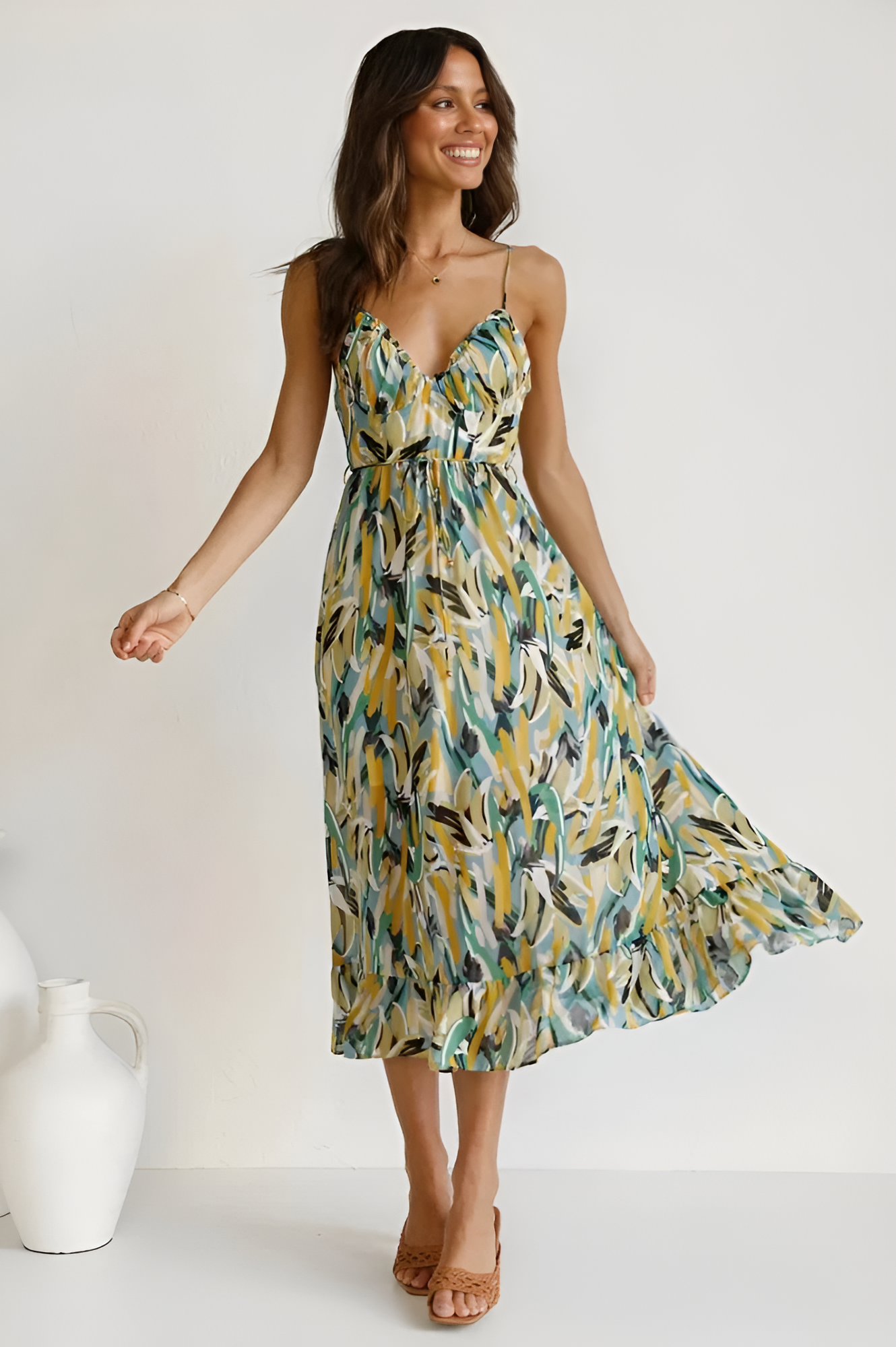 Lydia - Fashionable Midi Dress