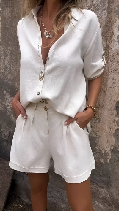 Lynn - Elegant Summer Set