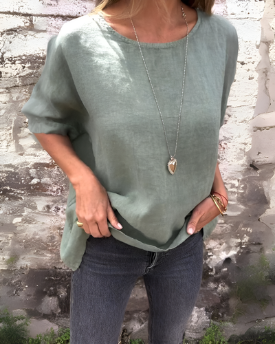 Caroline – Elegant Everyday Tee