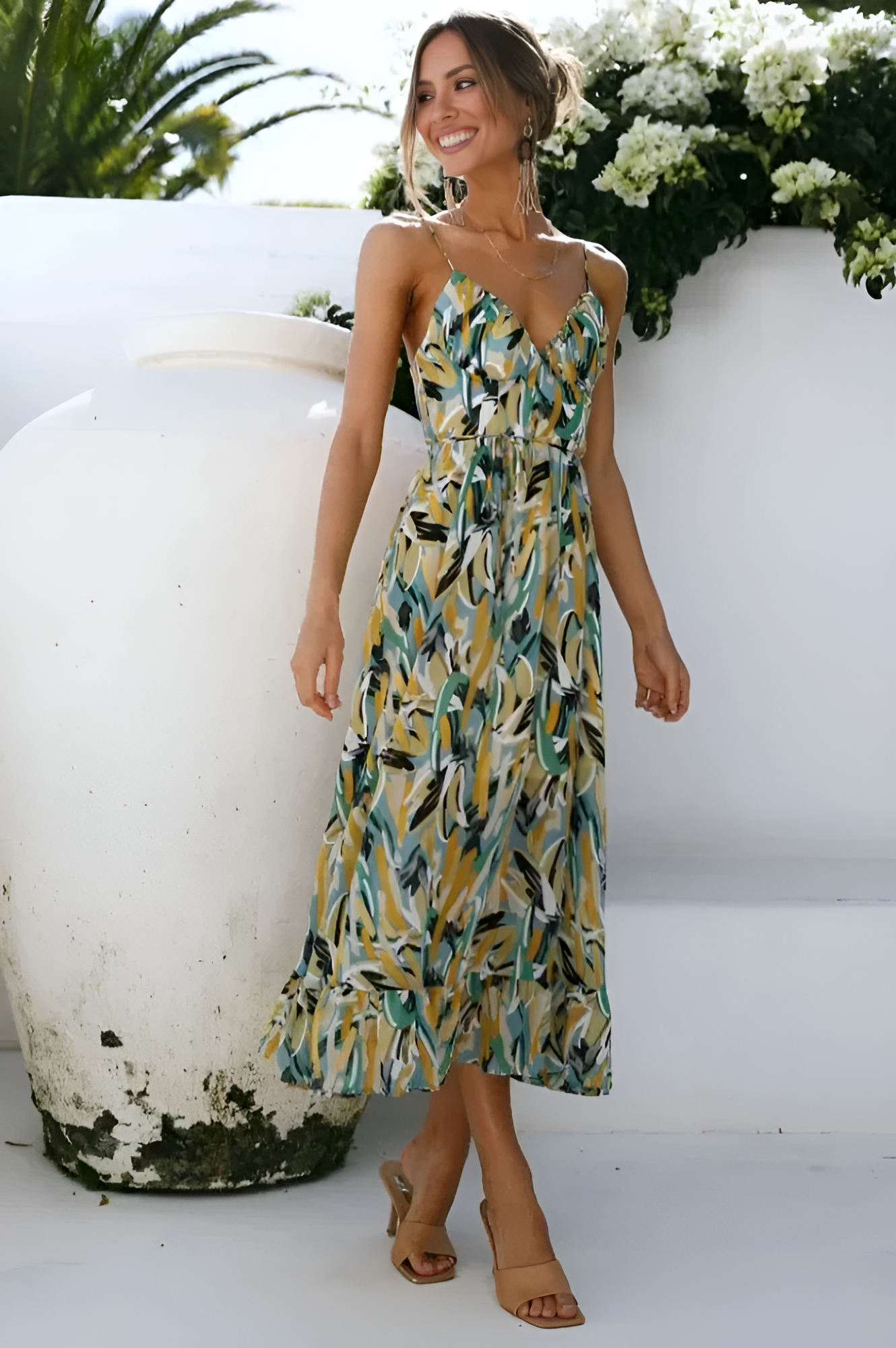 Lydia - Fashionable Midi Dress