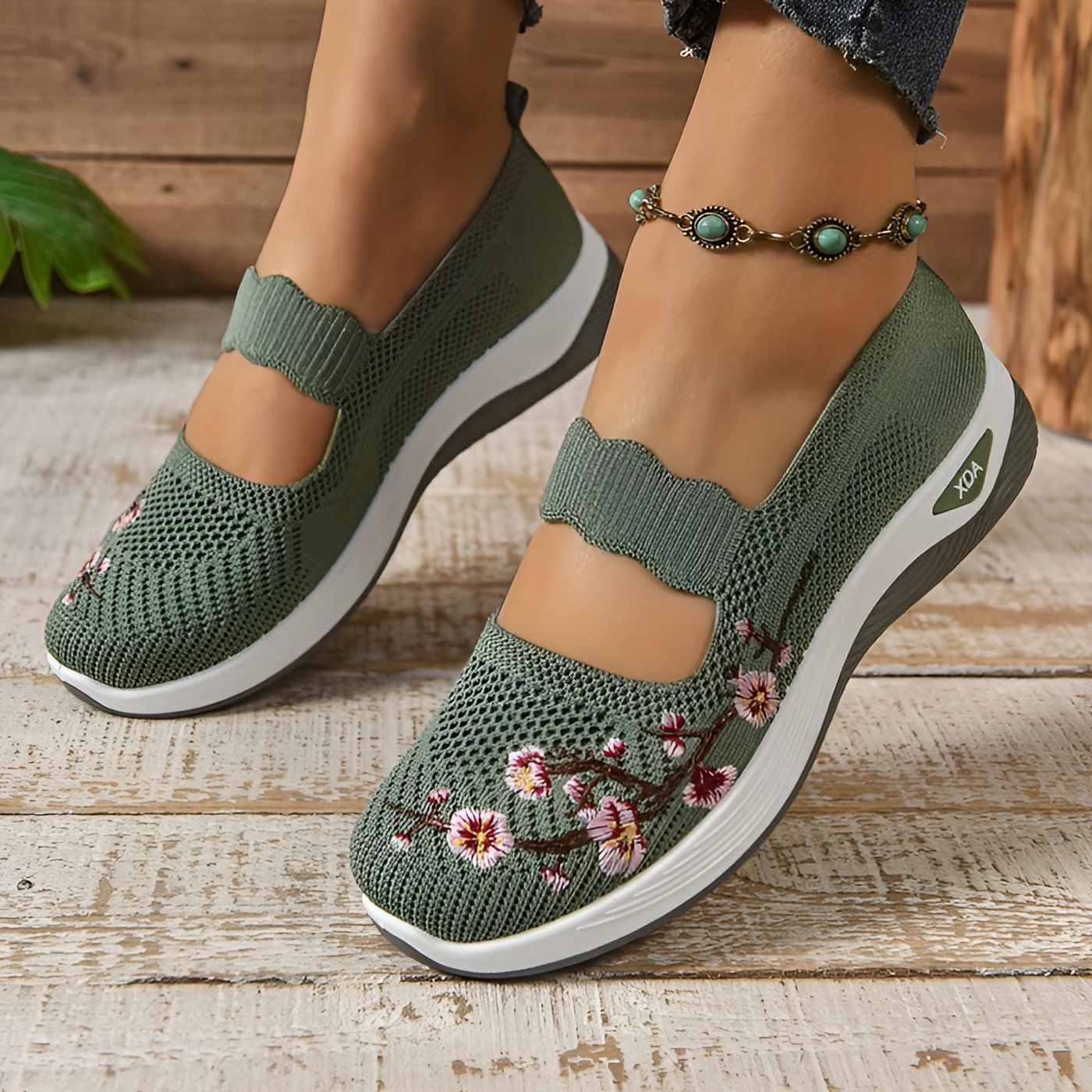 Ivara - Trendy Orthopedic Sneakers