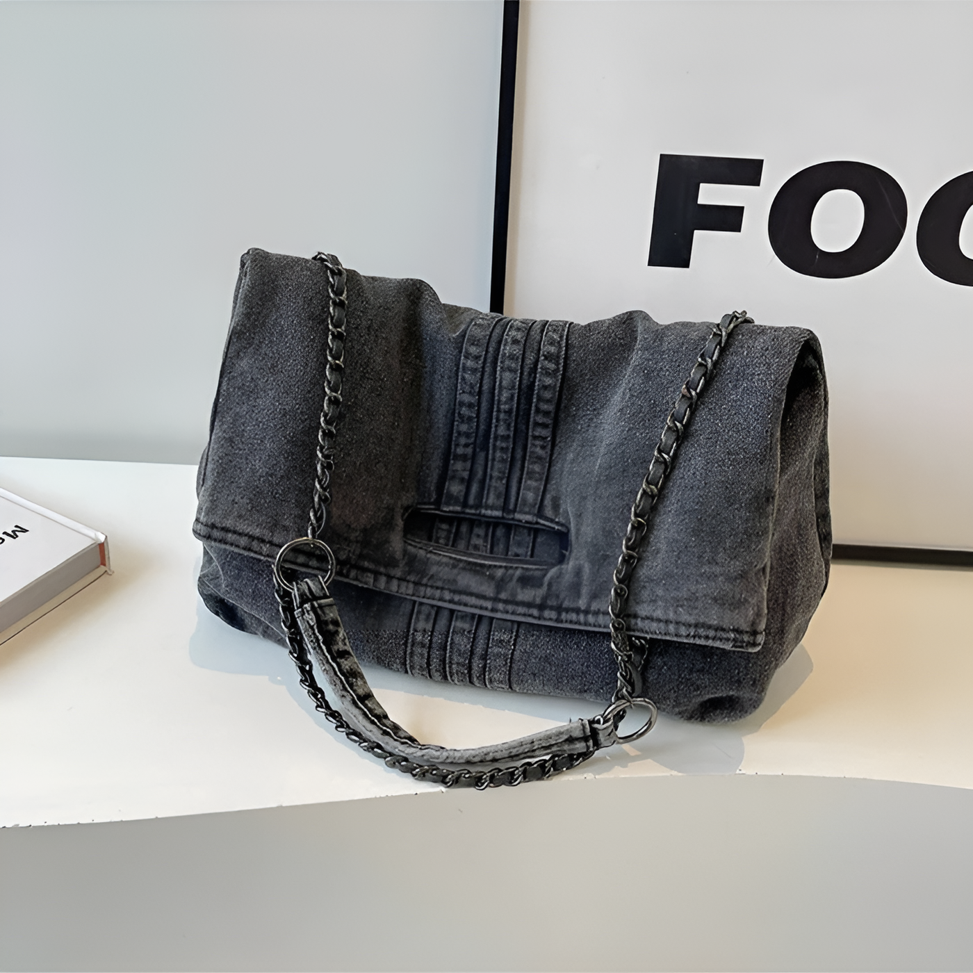Ariana - Elegant Shoulder Bag