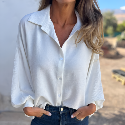 Nina – Elegant Oversized Blouse
