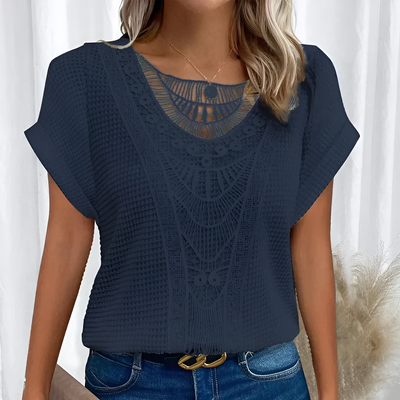 Lily - Casual Short Sleeve Top