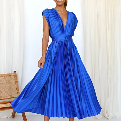Riley - Sleeveless Pleated Dress