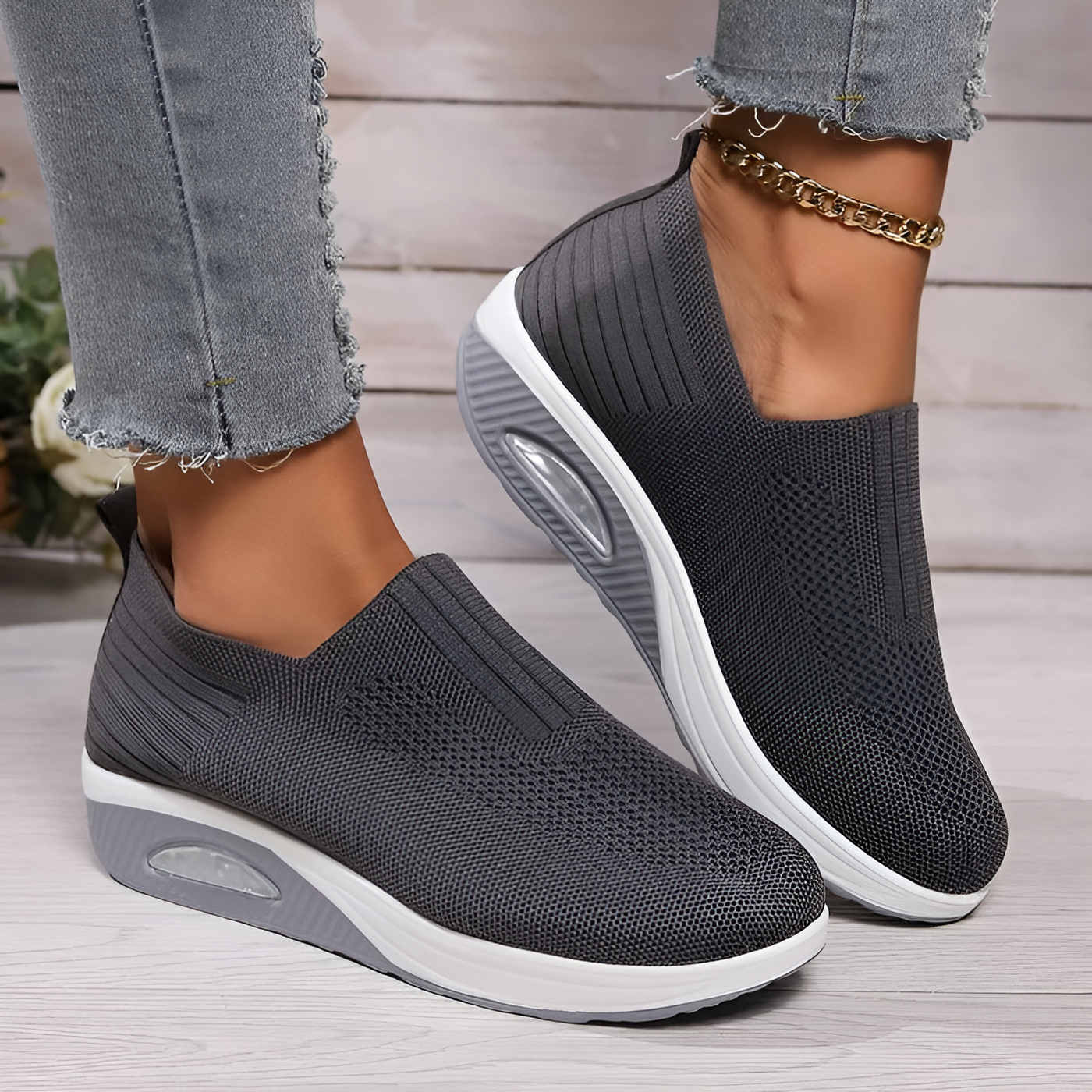 Olivia - Orthopedic Walking Sneakers