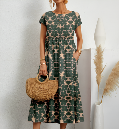 Lila - Chic Floral Dress