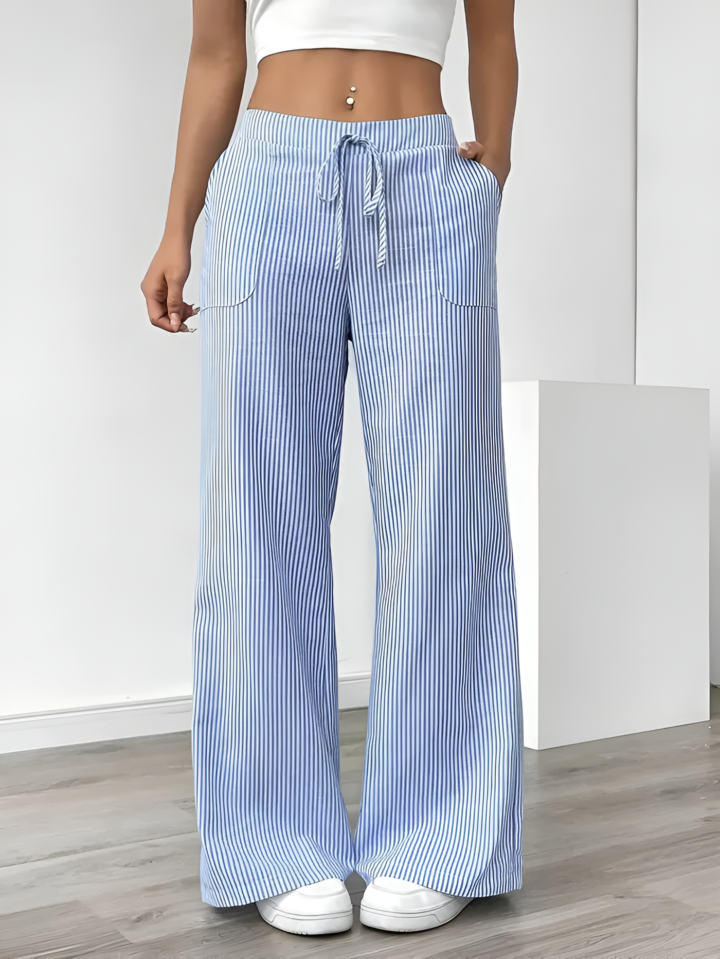 Thalina - Elegant Striped Pant With Pockets