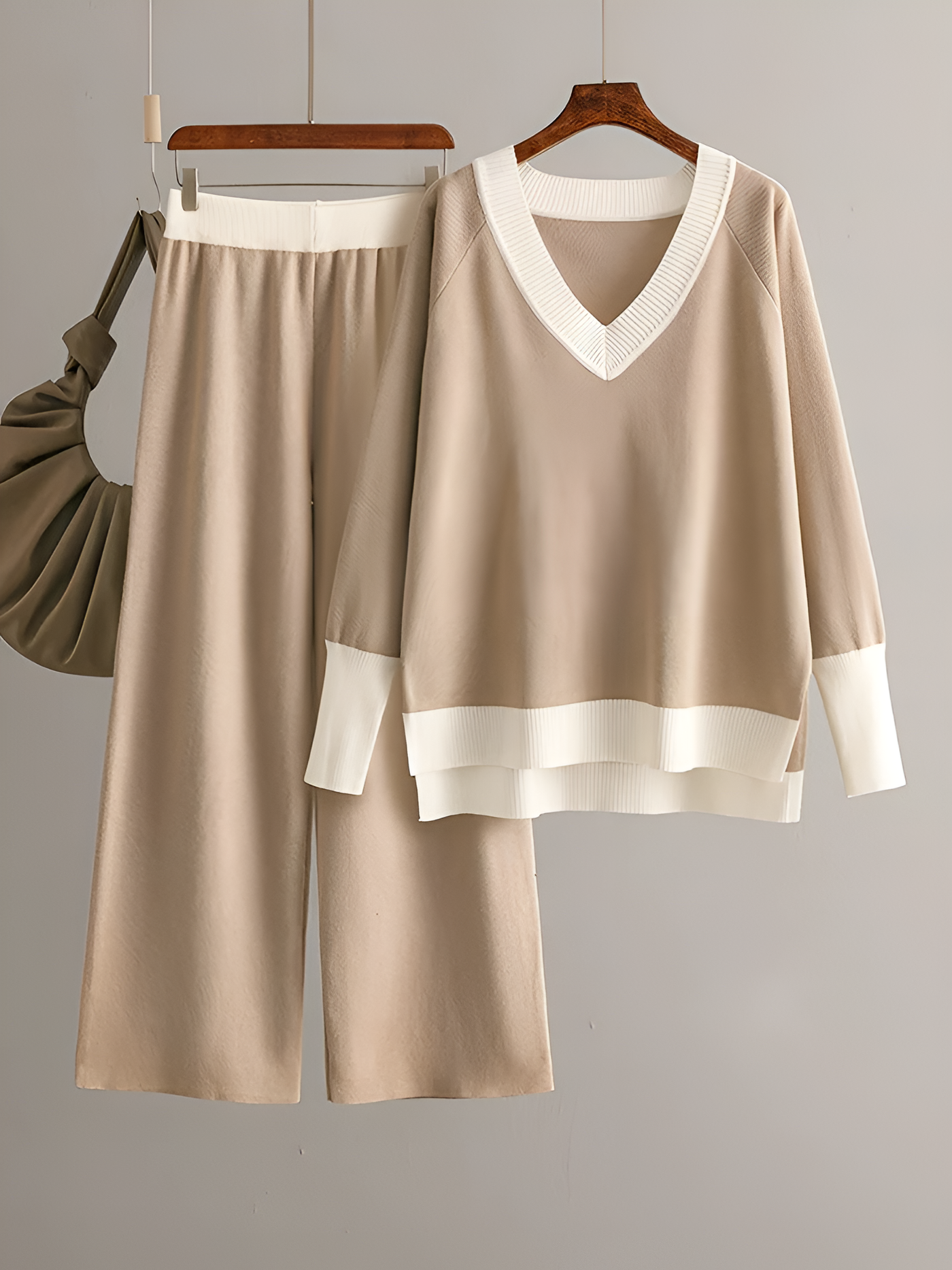 Esme - Elegant 2-Piece Set