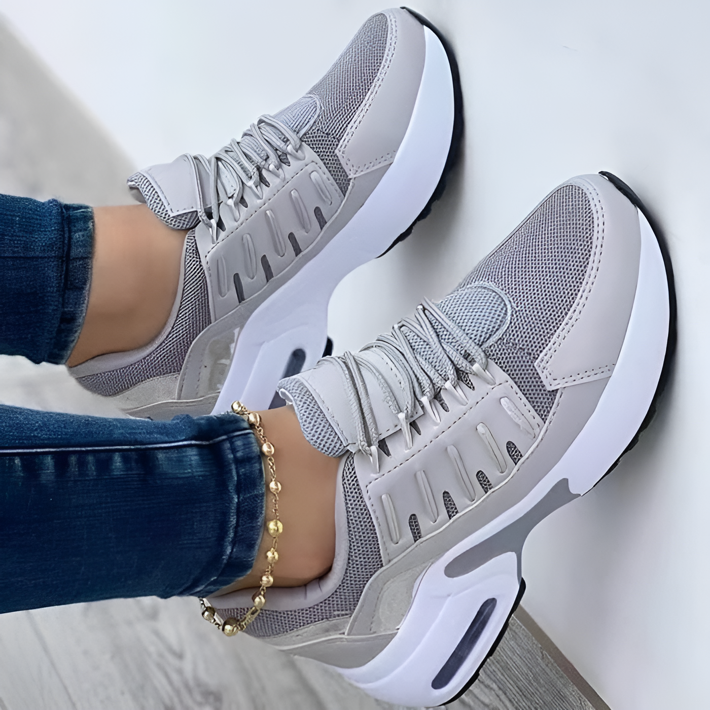 Jessa - Orthopedic Sneakers