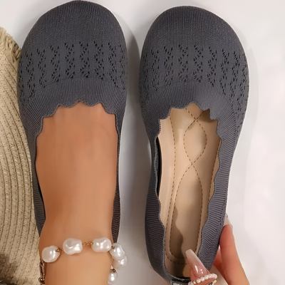 Olivia - Women's Slip-On Wave Lace Detail Round Toe Shoes