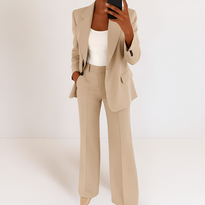 Mandy - Women's Two-Piece Suit