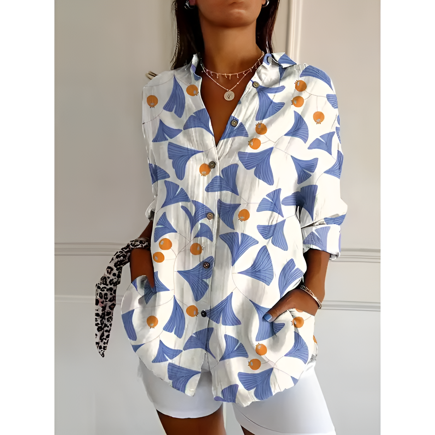 Elly - Elegant Classic Blouse