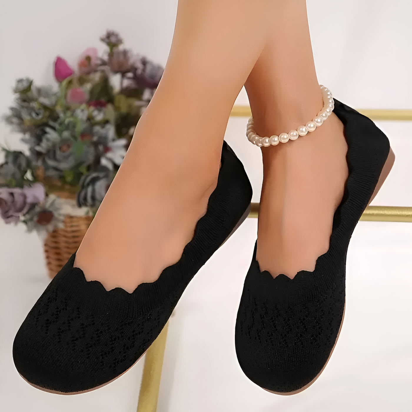 Olivia - Women's Slip-On Wave Lace Detail Round Toe Shoes
