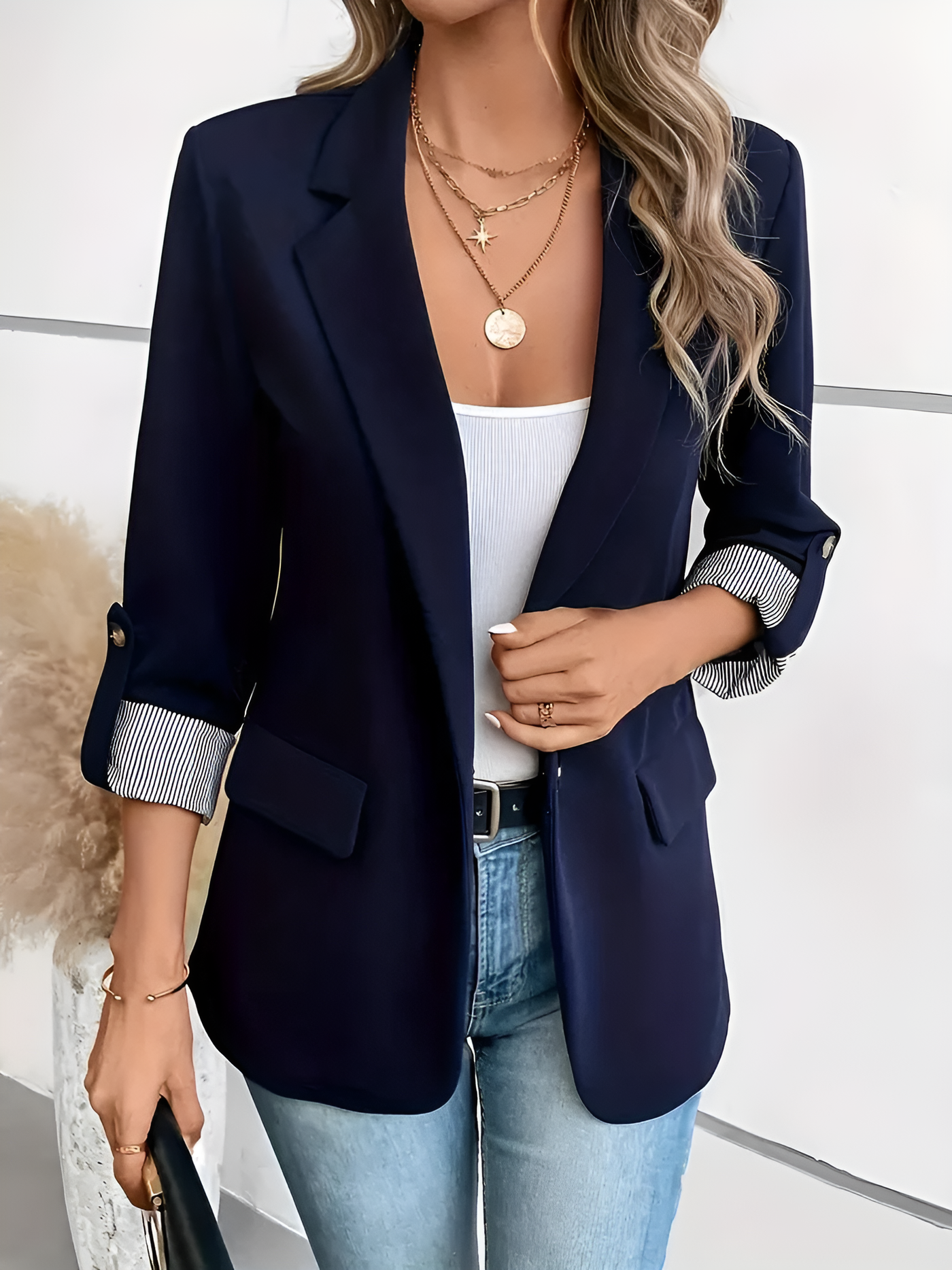Eve - Modern Elegant Blazer