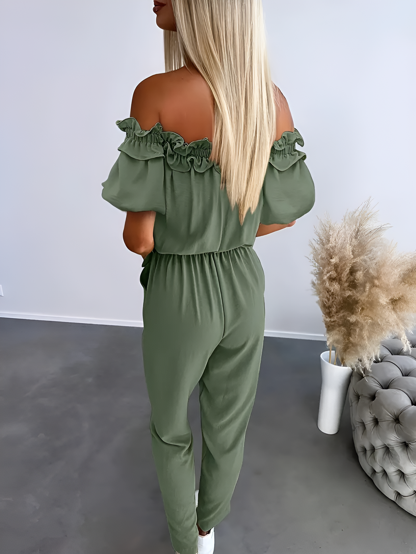 Wendy – Chic Off-Shoulder Frill Tie-Waist Jumpsuit