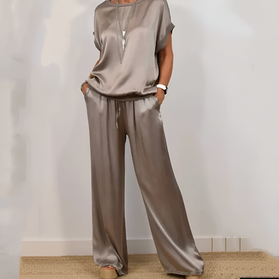 Nina - Two-Piece Set
